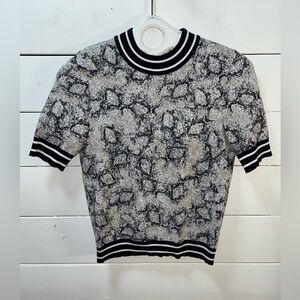 HUGO Navy & Grey Snakeskin Knit Short Sleeve Top – Size M